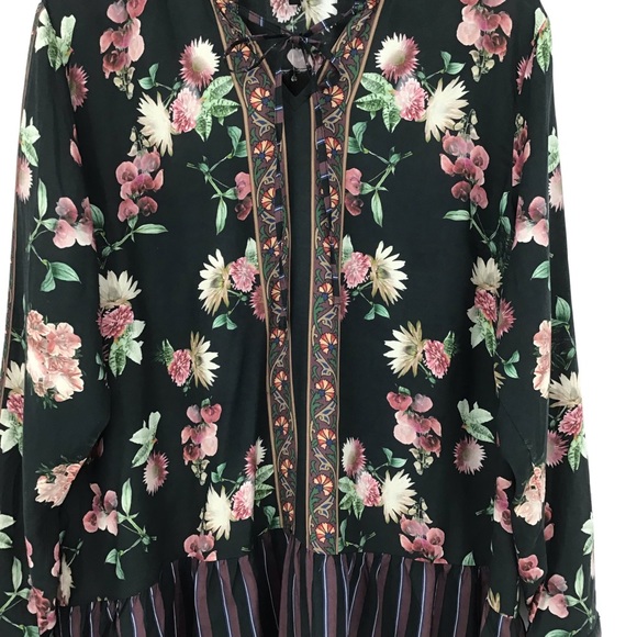 Tolani Collection Ruffled Hem Floral Print Tunic - Picture 4 of 14